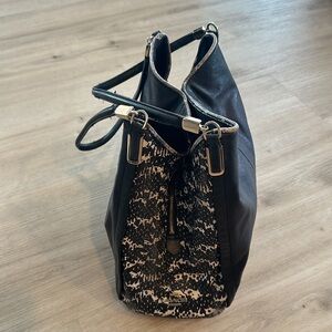 🌺Coach Leather Bag🌺Unique🌺